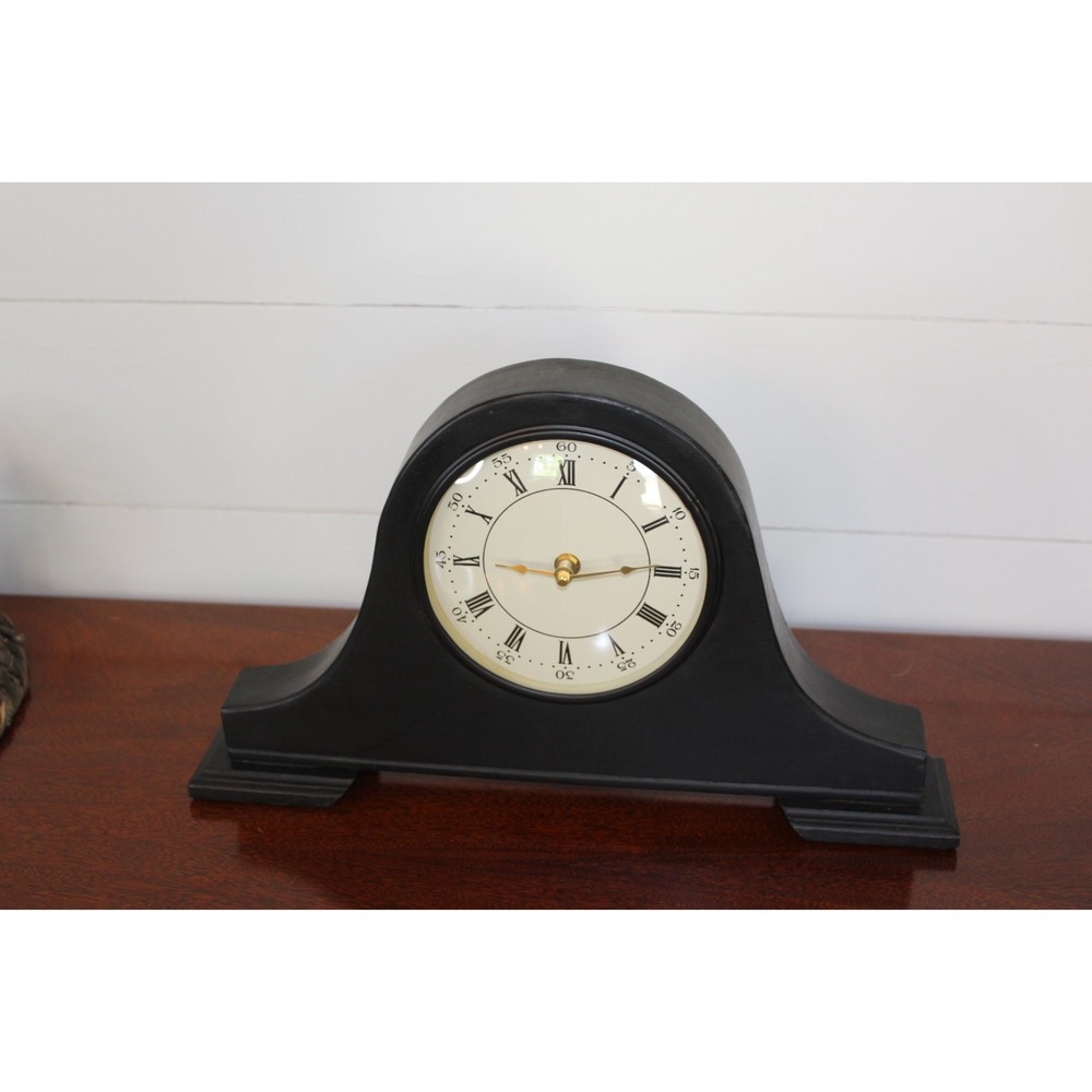 Vintage Mantel Clock battery operated